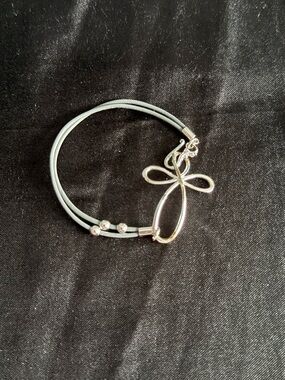 Delicate Silver Cross Leather Wrap Bracelet - Light Gray